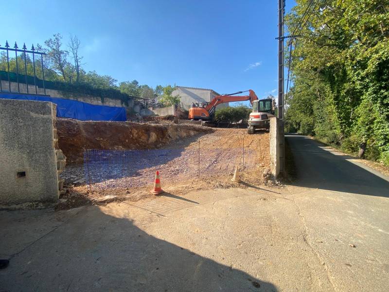 Terrassement pour implantation maison et piscine