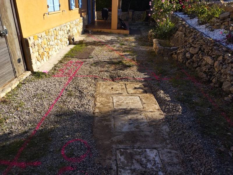 Chantier d’assainissement à Carces (Var) :  installation d’un filtre compact Kingspan BiotecFLO 6EH